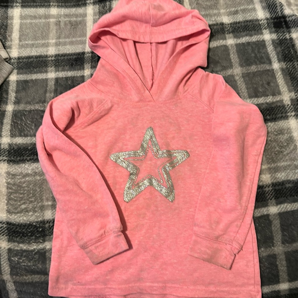 SWiggleS brand 3T pink hoodie with star/ USED